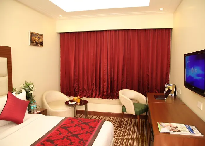 Deluxe King Room